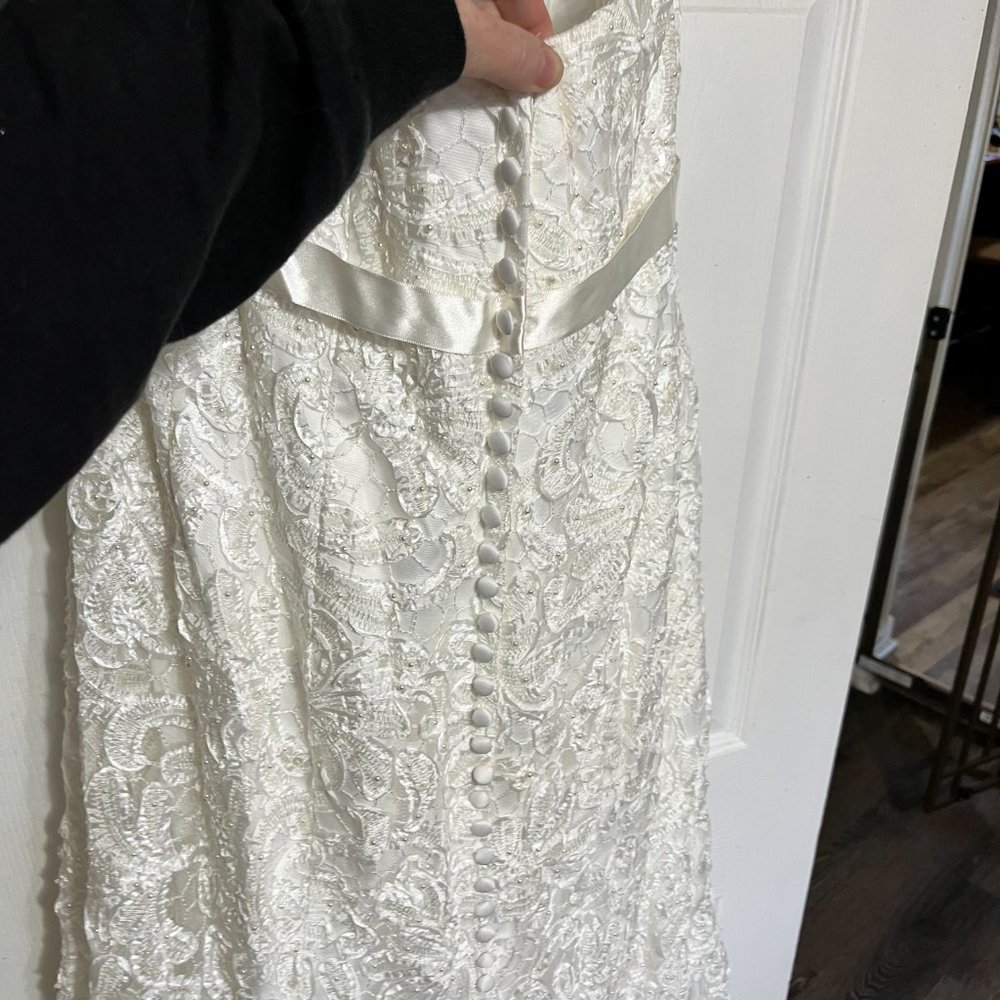 Galina  Signature Style 9SWG400 Soft White wedding gown